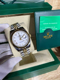 Two-tone automatic watch, white Roman dial, jubilee bracelet