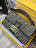 Sac Femme Fendi Monogramme Élégant | Luxe & Style